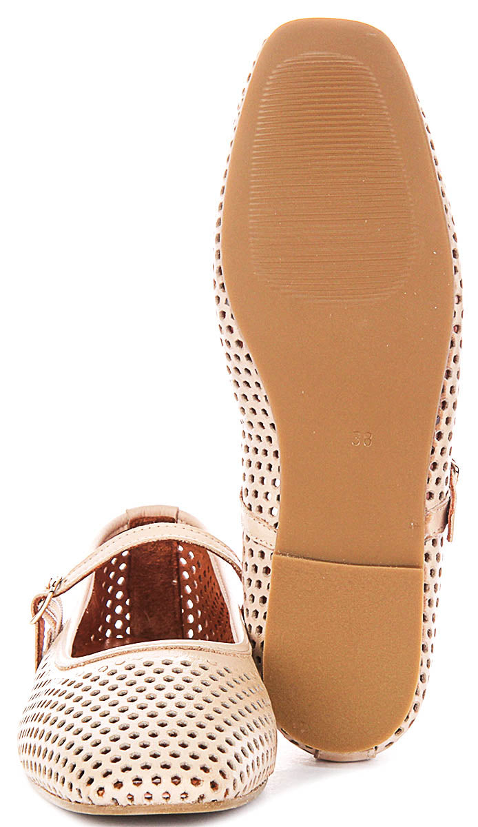 Justinreess England Heidi In Beige For Women