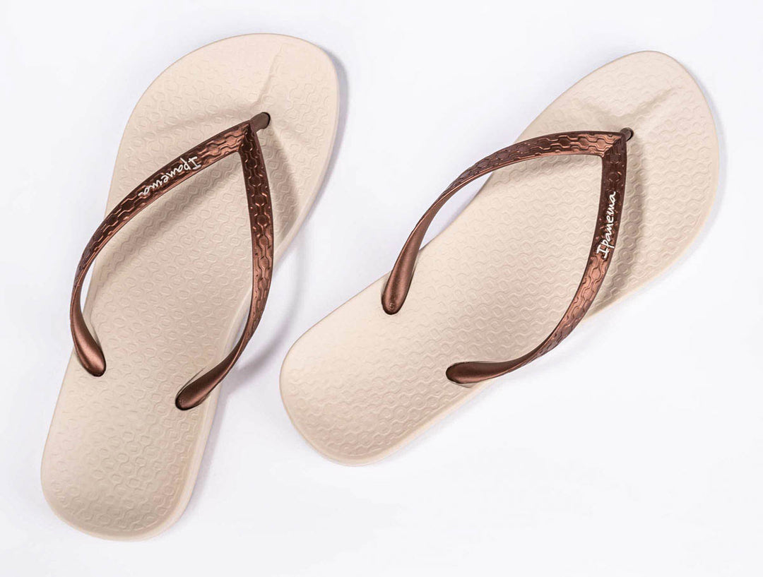Ipanema Anatomica In Beige Brown Flipflop For Women