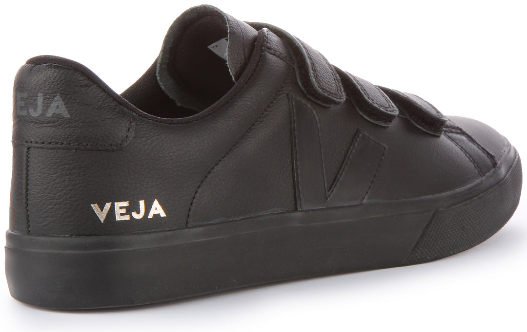 Veja Recife Zapatillas de piel chromefree de tres tiras para hombre en negro