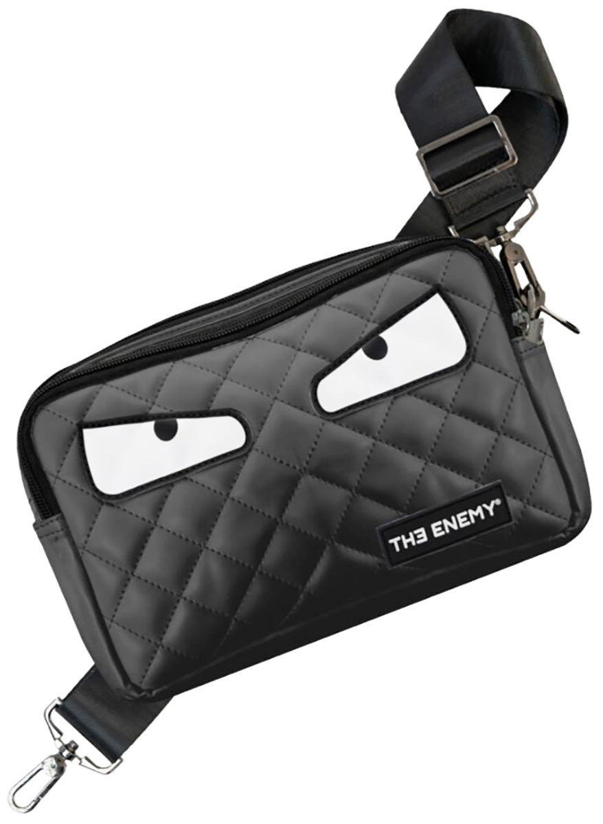 Bolso cruzado acolchado Truffle Eyes at the Quilted Xbody de The Enemy en negro para hombres