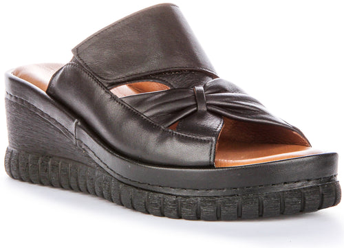 Justinreess England Sloane Soft Footbed In Black