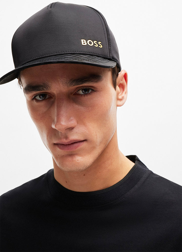 Boss Seville Be Metallic Logo In Black Gold