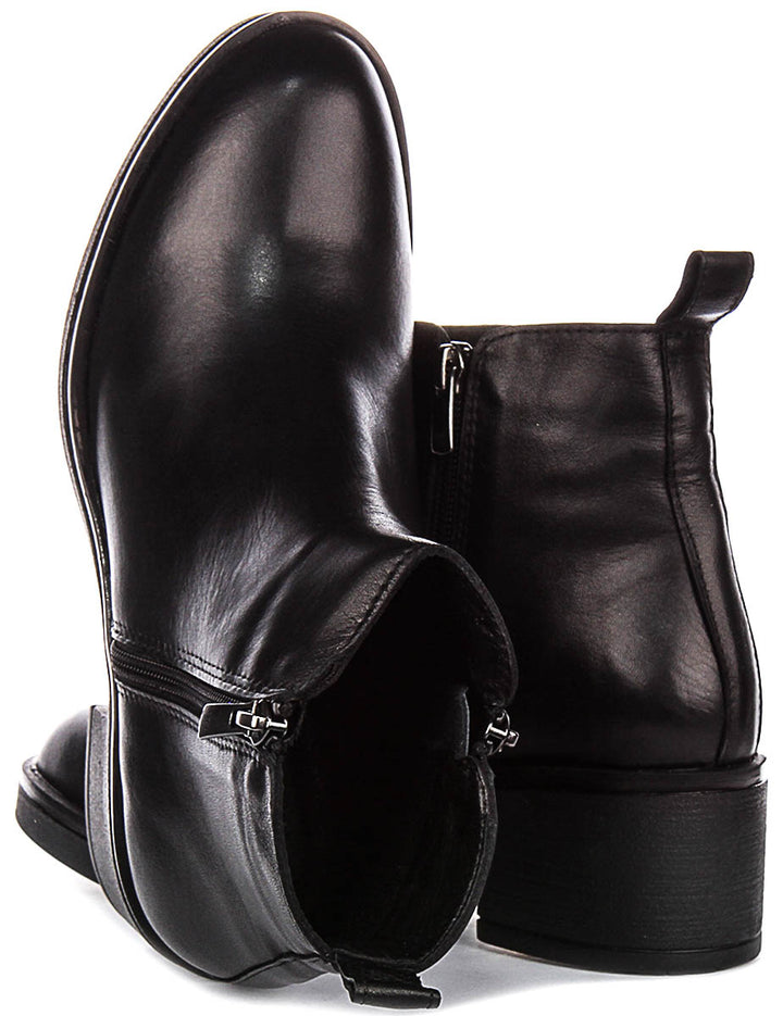Justinreess England Hallie In Black For Women