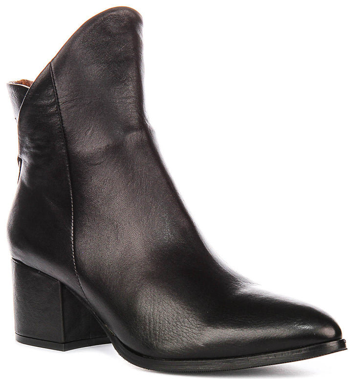 Justinreess England Bonny In Black For Women