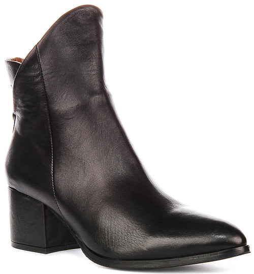 Justinreess England Bonny In Black For Women