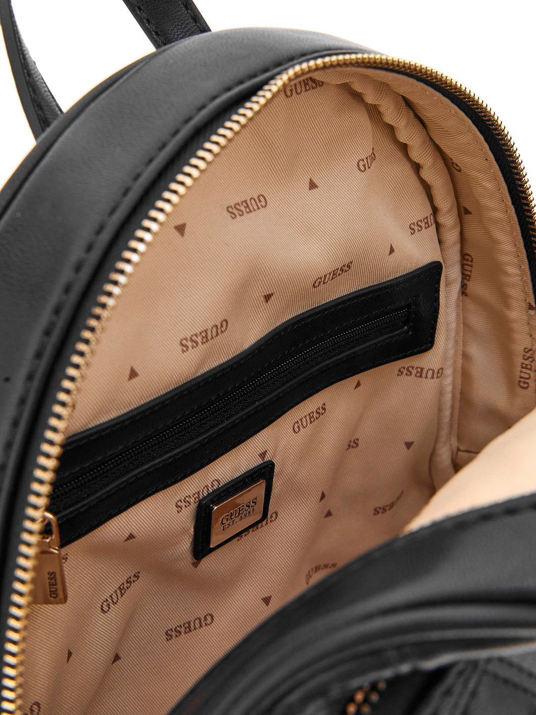 Guess Giully II Dome Quilted Bakpack In Black For Women