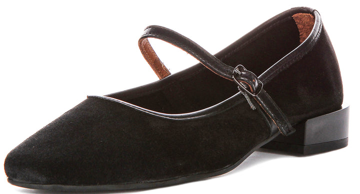 Justinreess England Jasmin In Black For Women
