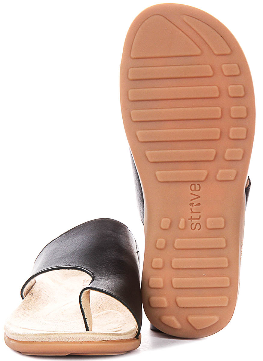 Strive Capri 4 In Black For Women
