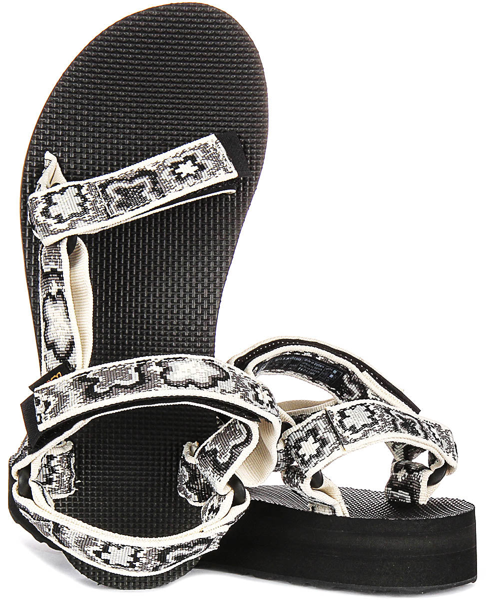 Teva Midform Universal In Black Flower For Women