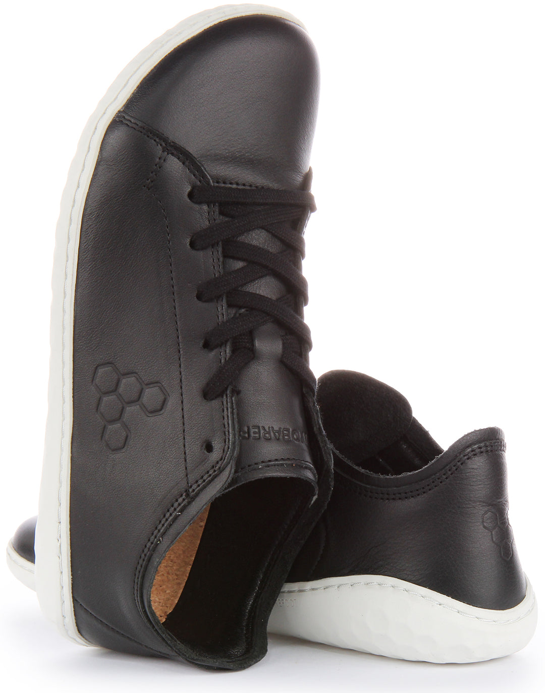 Vivobarefoot Geo Court III Scarpe da ginnastica allacciate in pelle resistenti alla perforazione da donna in nero bianco