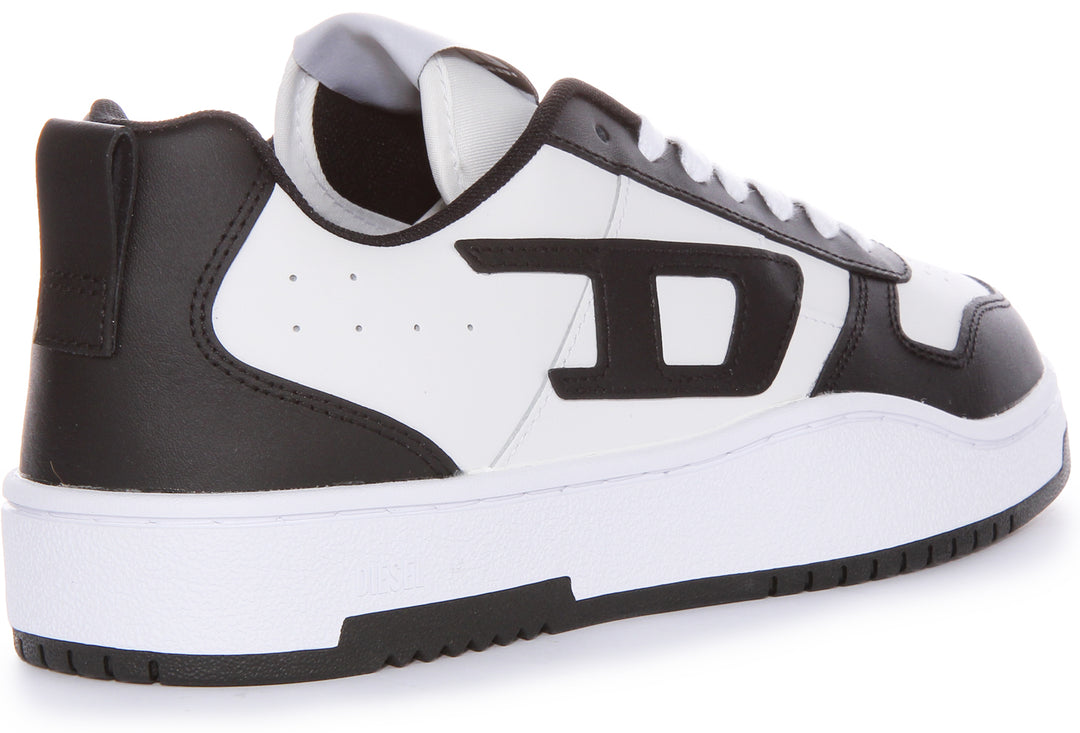 Diesel Herren SUkiyo V2 Low D Branding Weiche FrotteeDetail LederSneaker in Schwarz Weiß