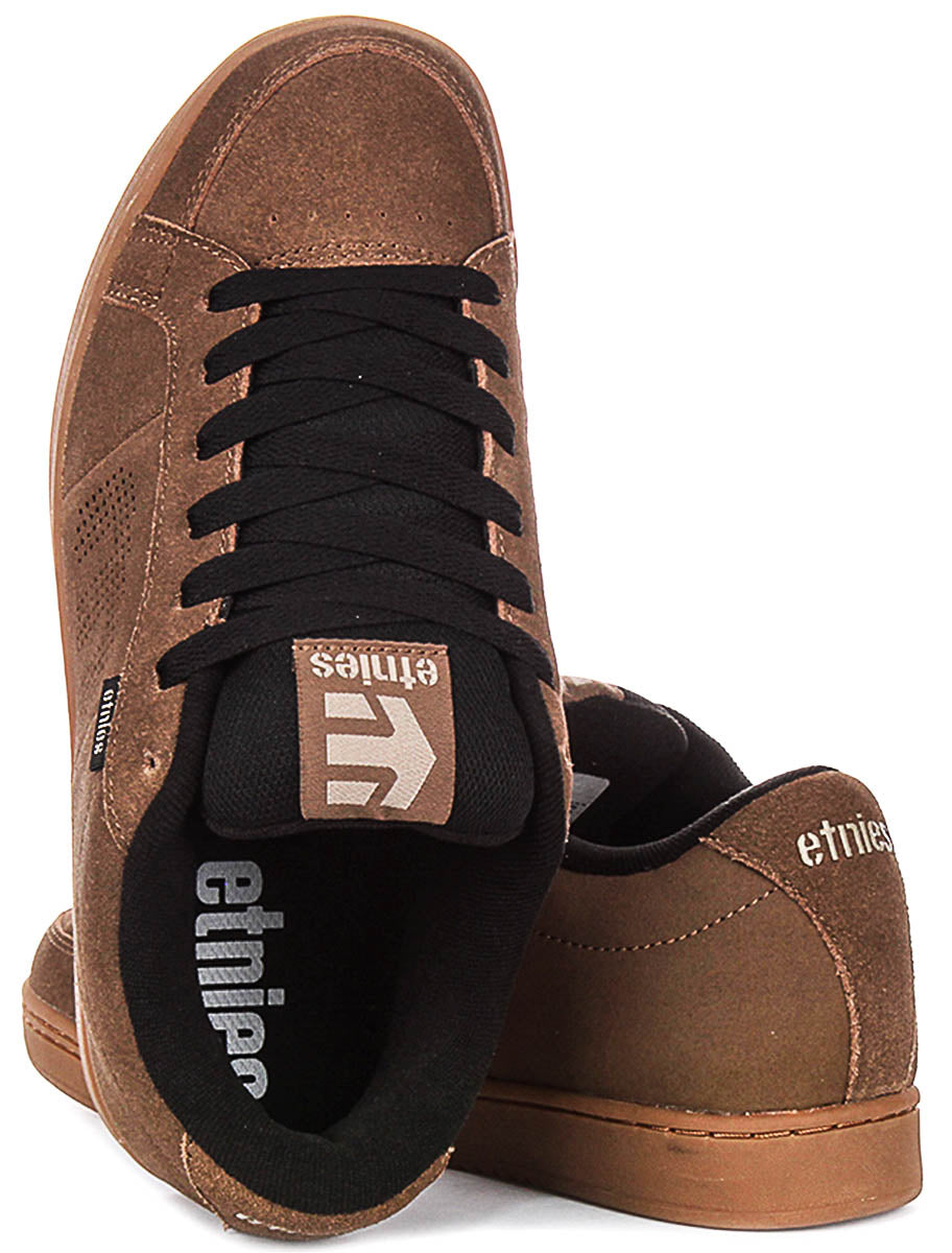 Etnies Kingpin In Brown Suede