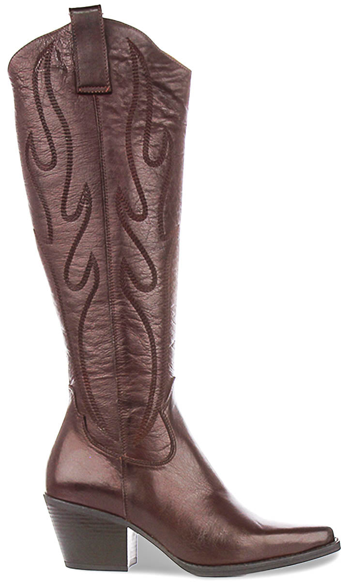 Justinreess England Willa In Brown For Women