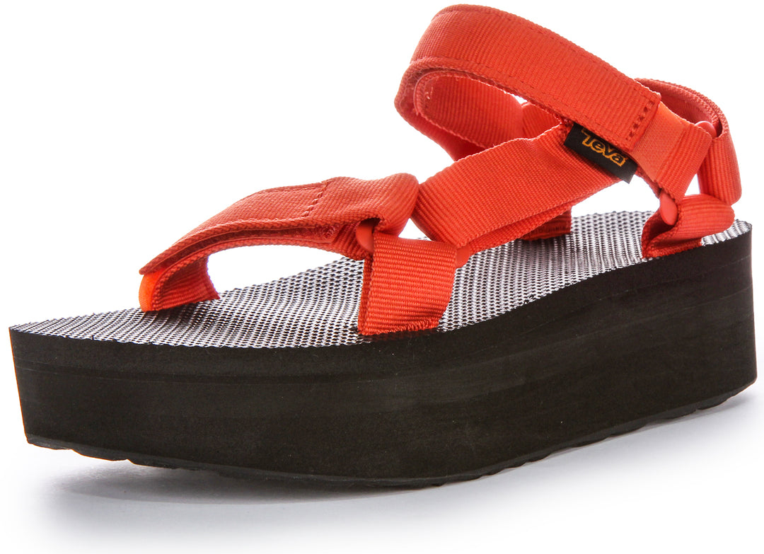 Teva Flatform Universal In Coral For Women