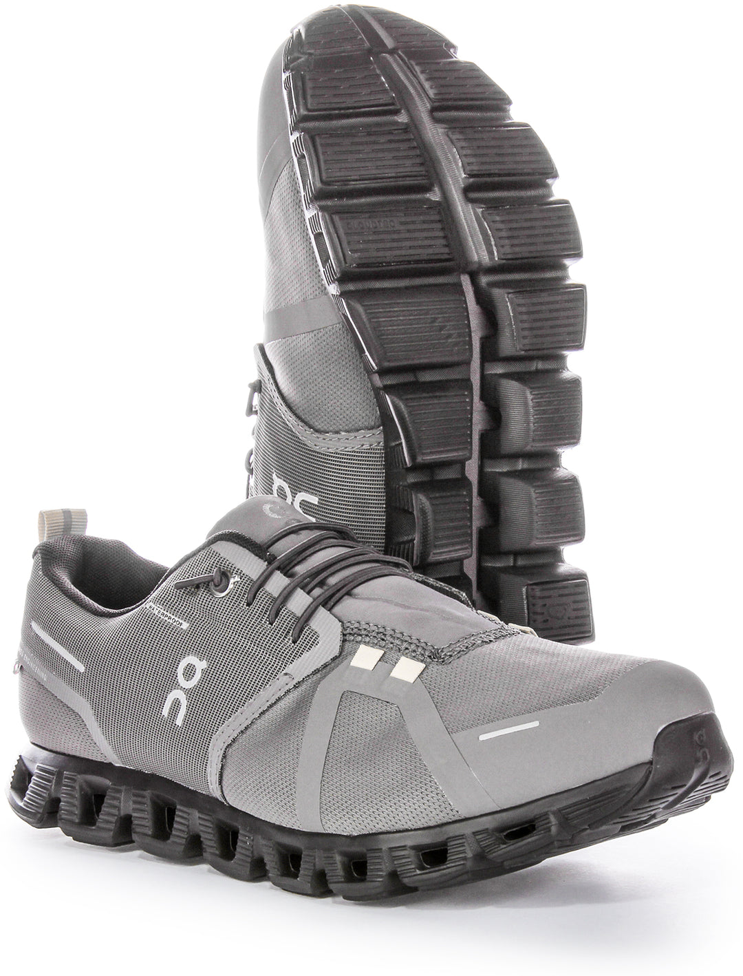 On Running Cloud 5 Waterproof In Dark Grey For Men