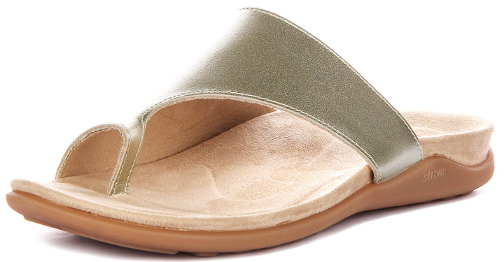 Strive Capri 4 In Gold For Women