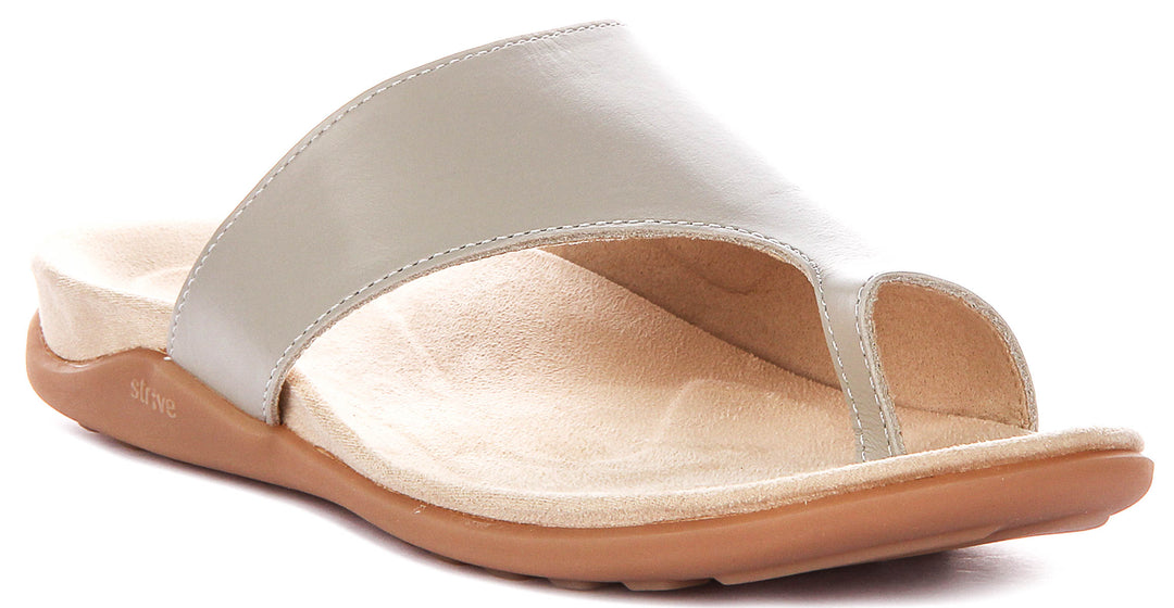 Strive Capri 4 In Lattee For Women