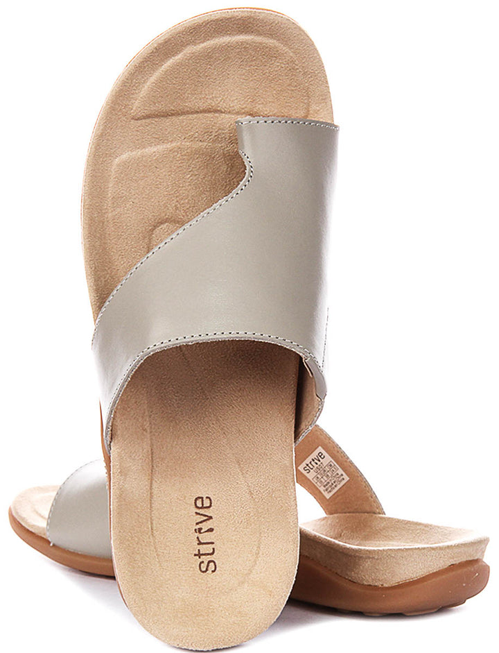 Strive Capri 4 In Lattee For Women