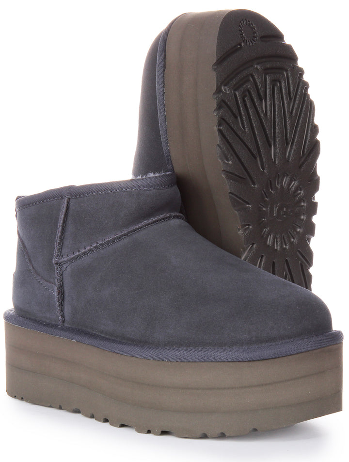 Ugg Classic Ultra Mini Stivale con plateau in pelle scamosciata da donna in marina