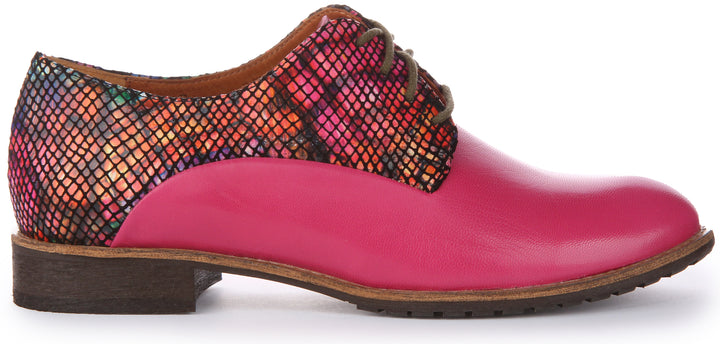 JUSTINREESS Adela Chaussures Oxford à petit talon en cuir imprimé serpent pour femmes en rose multi