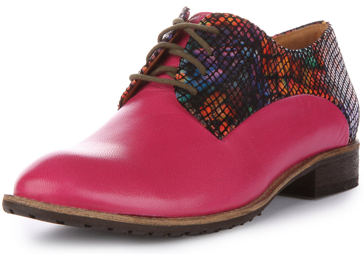 JUSTINREESS Adela Chaussures Oxford à petit talon en cuir imprimé serpent pour femmes en rose multi