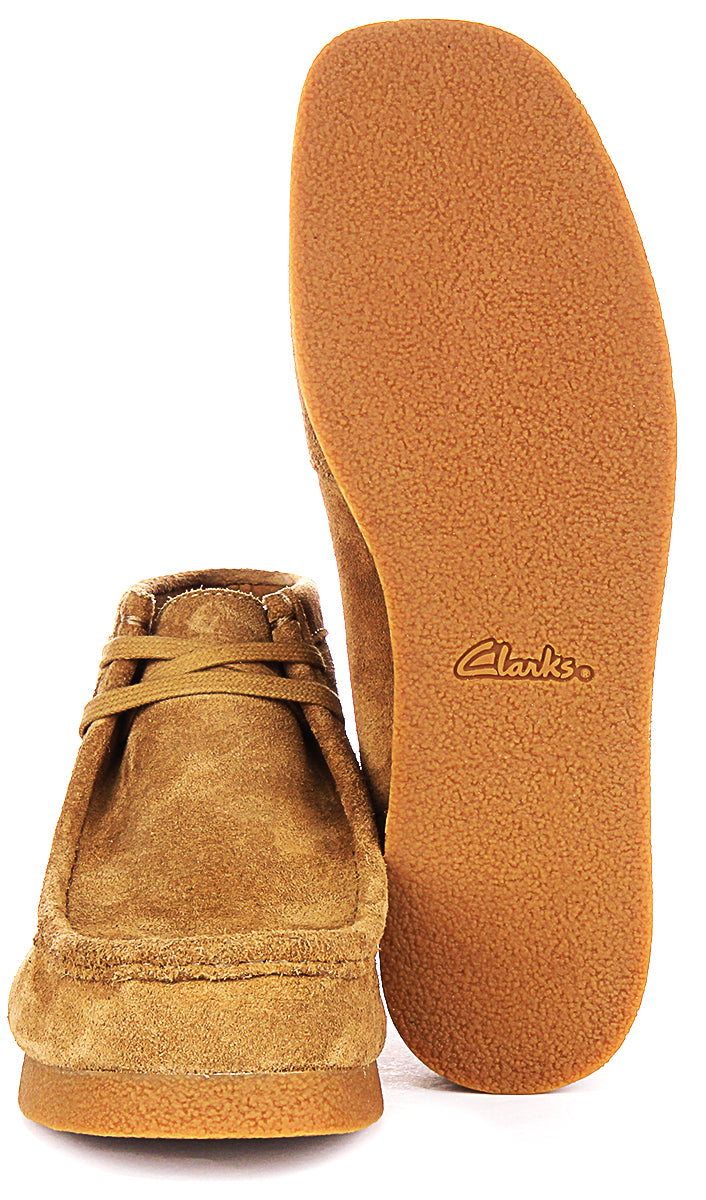 Clarks Wallabee Evo In Sand For Men | Soft Suede Crepe Sole Chukka