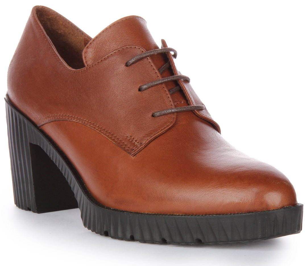 JUSTINREESS Eden Scarpe Oxford con tacco medio in pelle allacciate da donna in tan