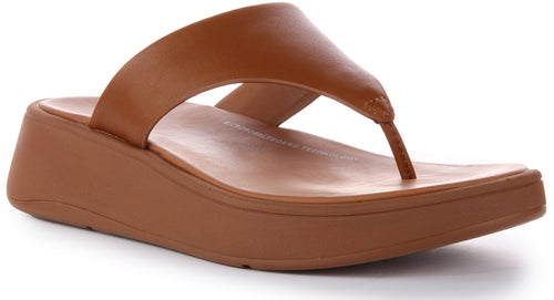 FitFlop FMode Sandalia de dedo de piel para mujer en bronceado