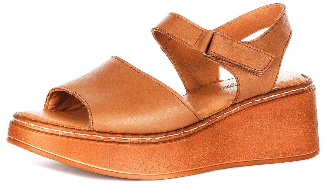 Justinreess England Petal In Tan For Women