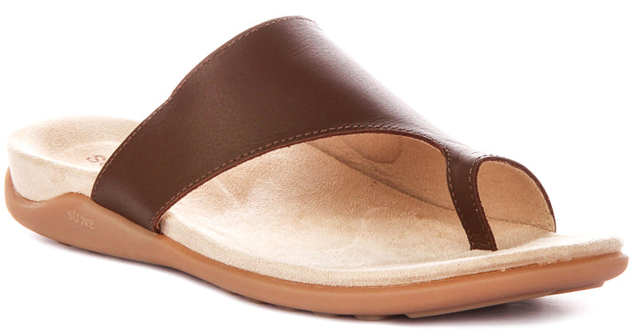 Strive Capri 4 In Tan For Women