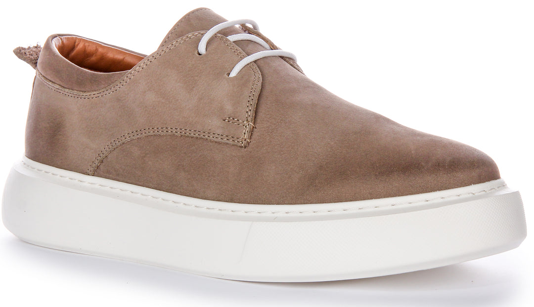 JUSTINREESS Earl Herren Freizeitschuhe mit Smart Casual Silhouette aus Nubukleder in Taupe