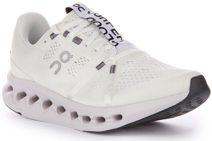 On Running Cloudsurfer Baskets CloudTec phase à lacets pour femmes en blanc