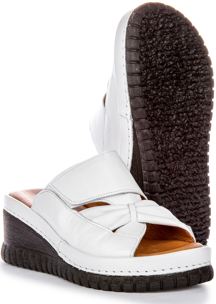 Justinreess England Sloane Soft Footbed In White For Women