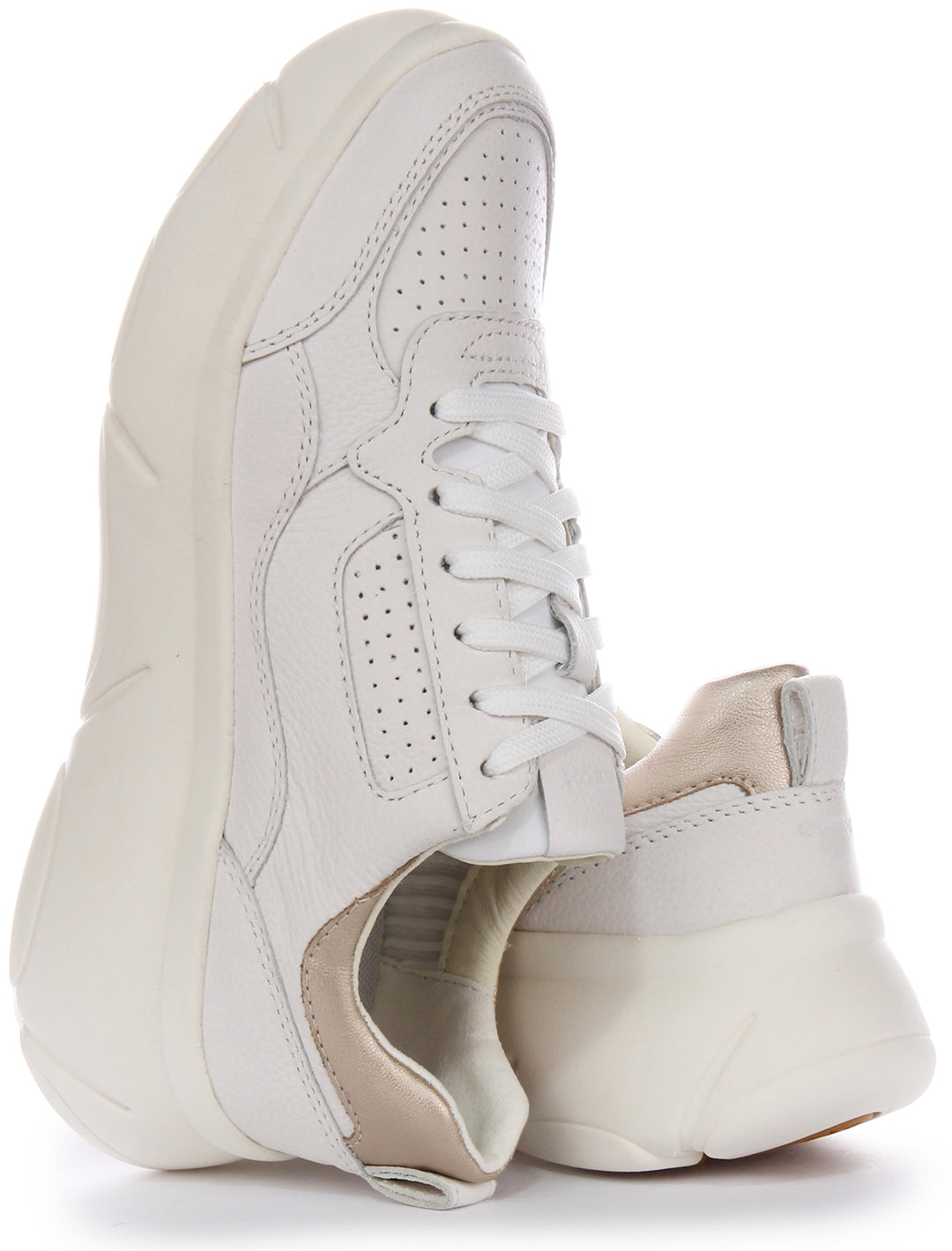 Geox D Nebula 2.0 XB Trainers In White For Women