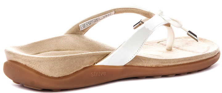 Strive Island Ii In White For Women