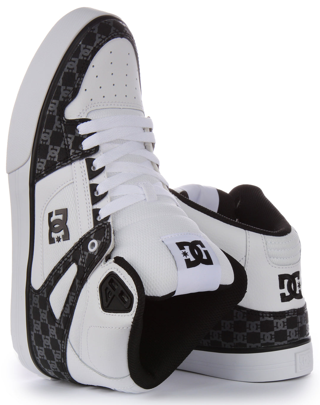 DC Shoes Pure Hi Top WC Baskets à lacets en cuir pour hommes en blanc noir