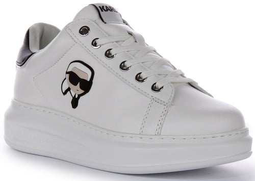 Las zapatillas de cuero para mujer Karl Lagerfeld Kapri NFT Lo en blanco y negro.