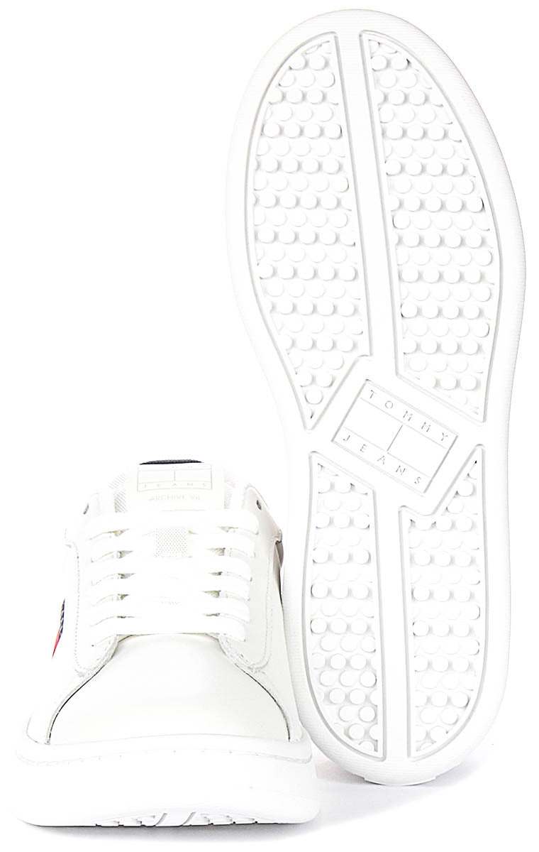 Tommy Jeans Archive 98 In White Navy For Women