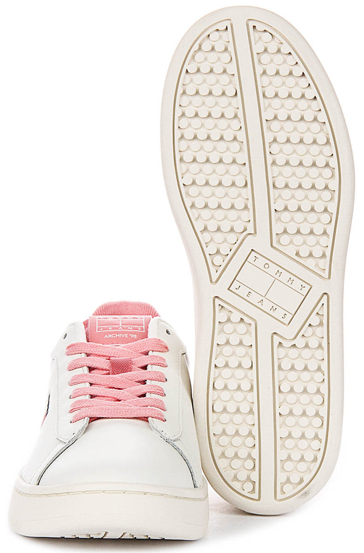Tommy Jeans Archive 98 In White Pink For Women