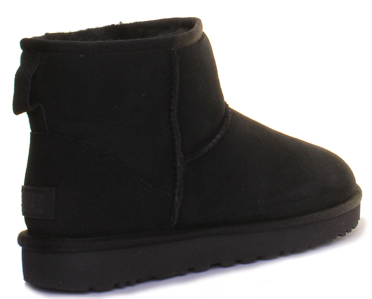 Ugg boots hotsell classic mini 2