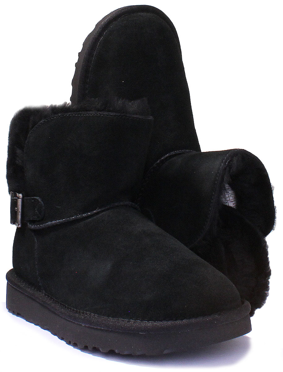 Ugg Karel Mini botas con correa de tobillo de hebilla metálica para mujer en negro
