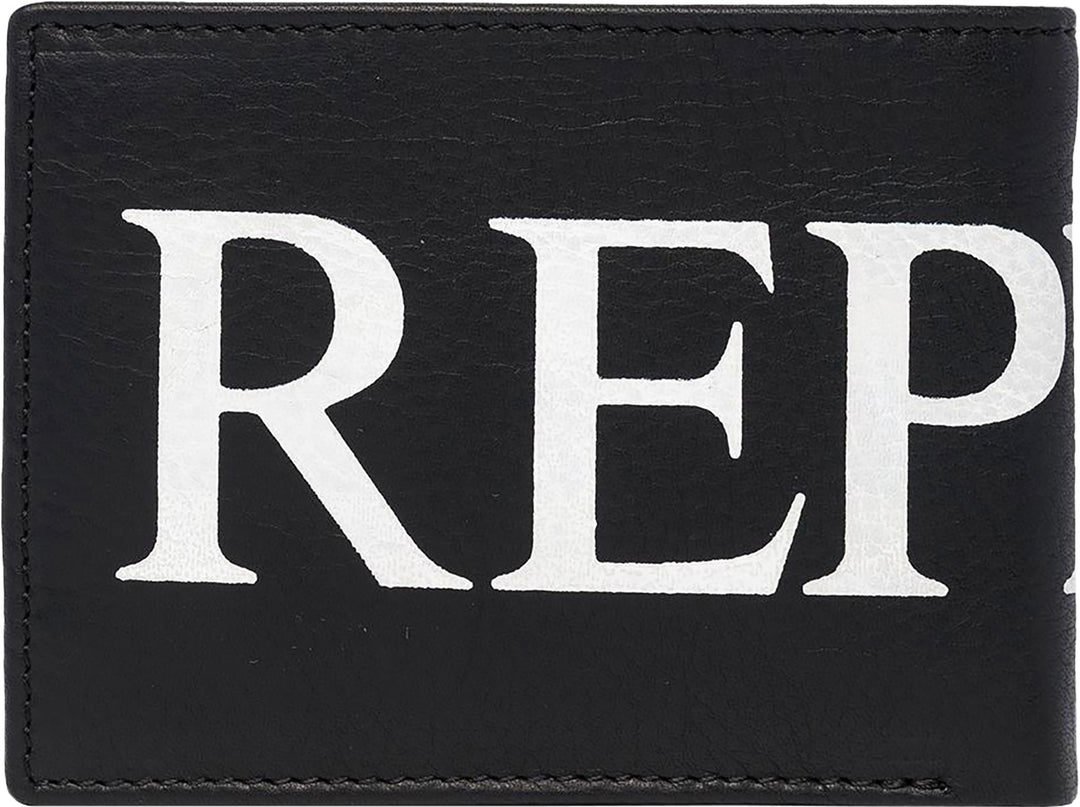 Replay FM5191 Billetera de piel con logotipo grande para hombre en negro