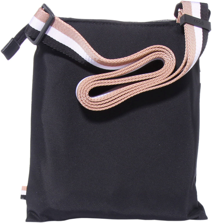 Boss Catch S Zip Bolsa cruzada de nylon reciclado para hombre en negro