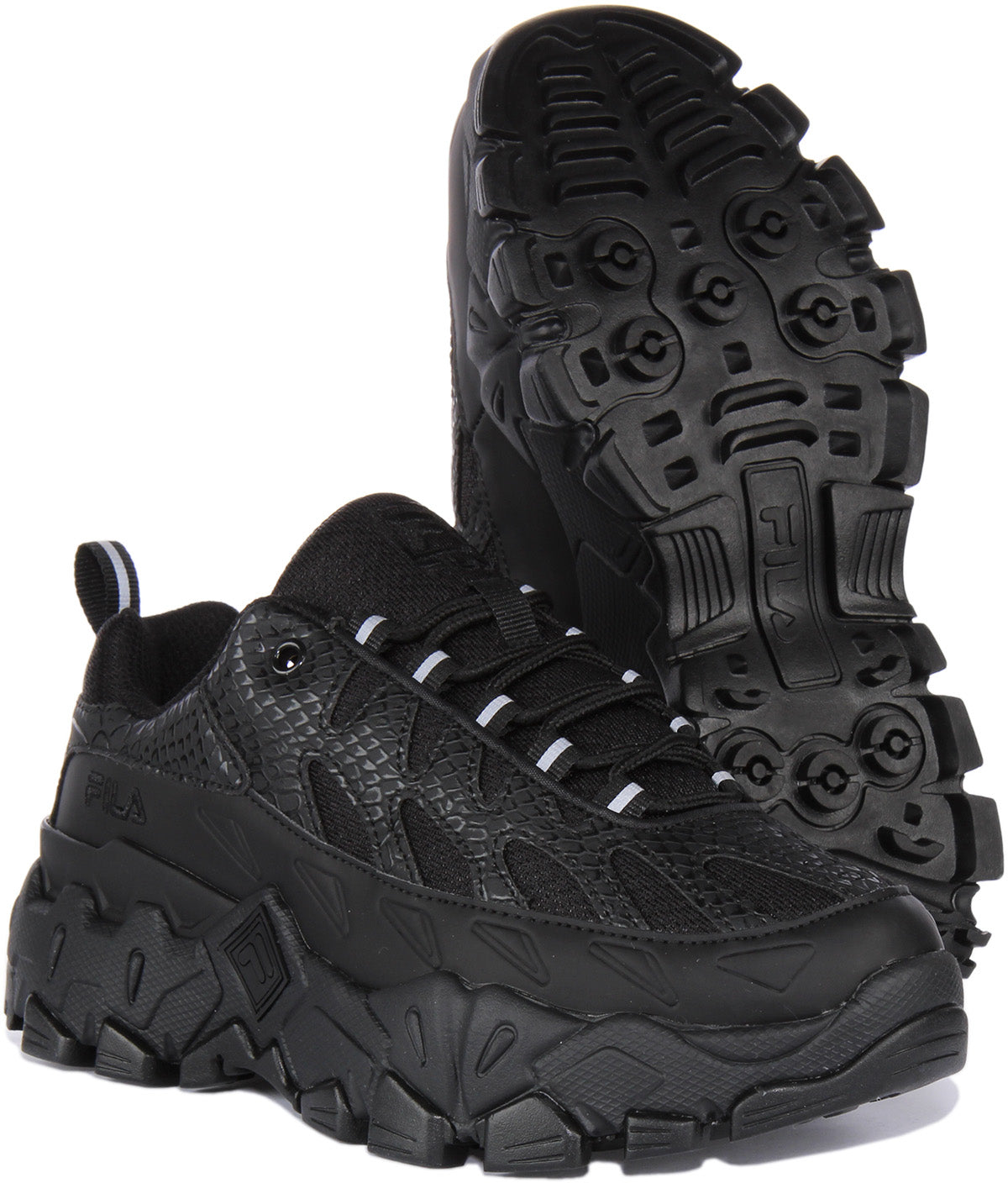 Fila chunky trainers store black