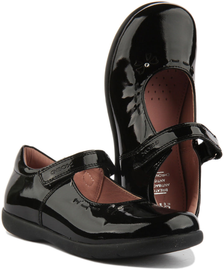 Geox C Naimara Girl 2 Zapatos escolares estilo Mary Jane de cuero para niños en charol negro