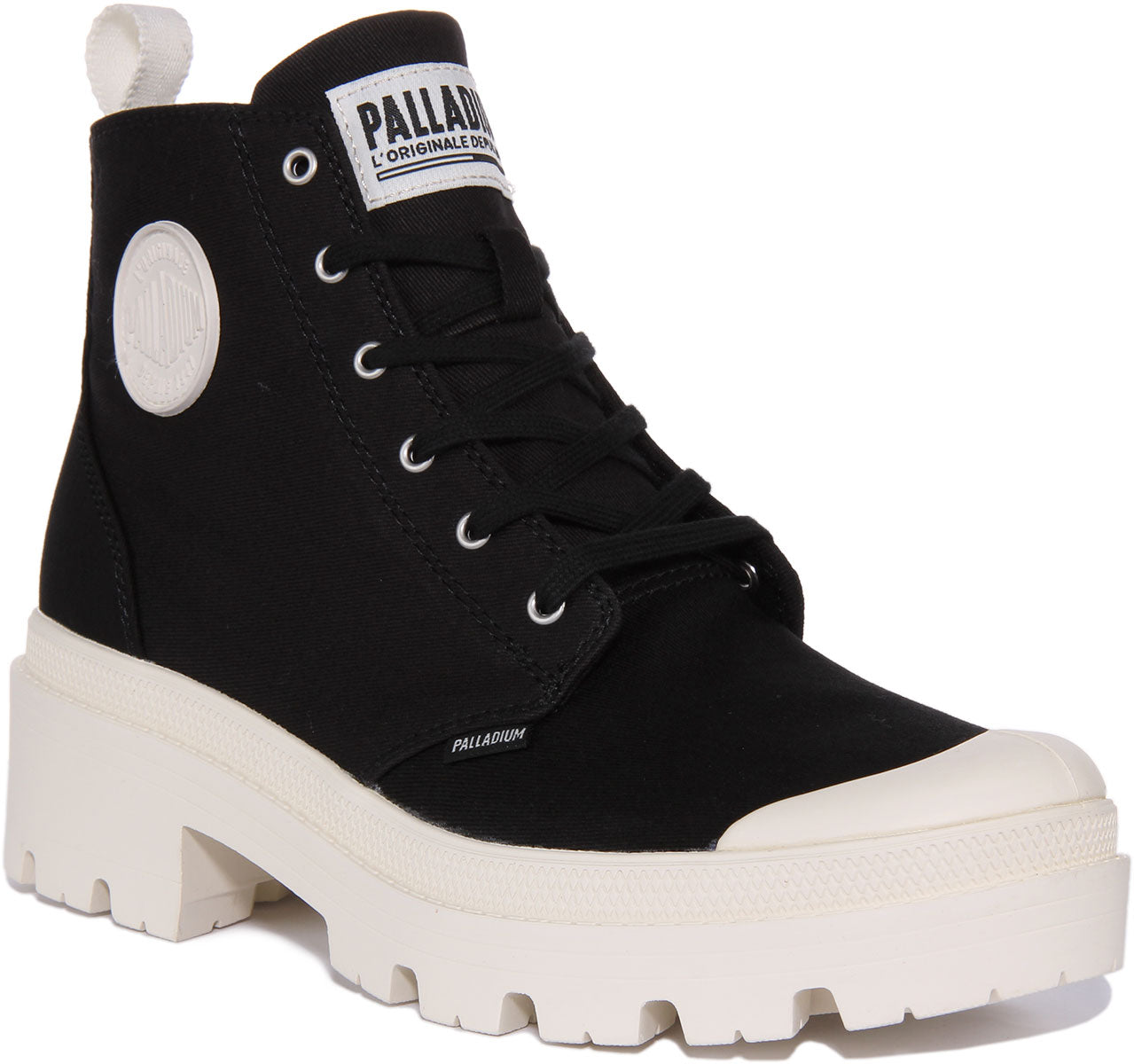 Palladium boots black sales and white