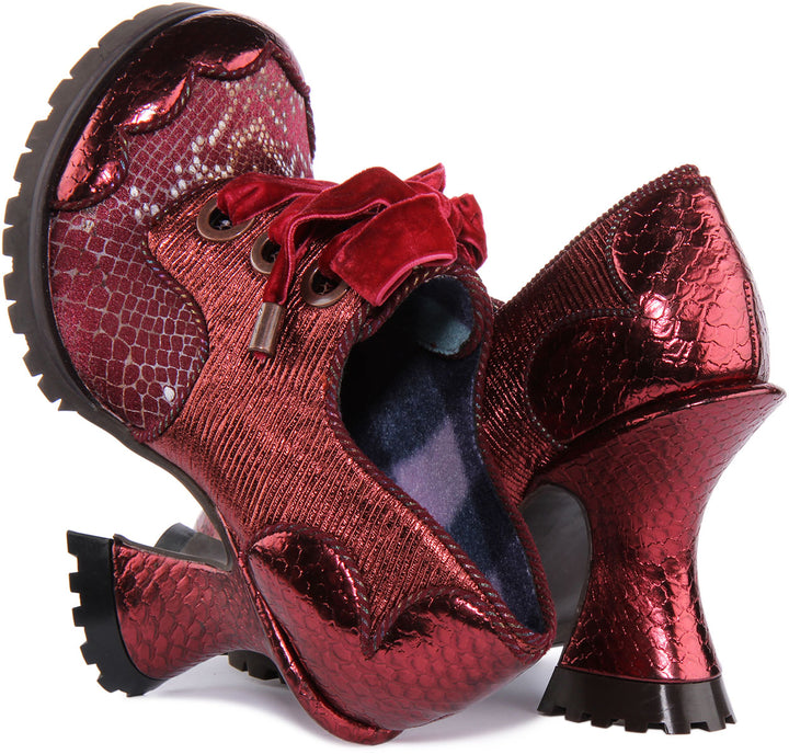 Irregular Choice Whimsical Windsor Chaussures à talons hauts incurvés métalliques pour femmes en bordeaux