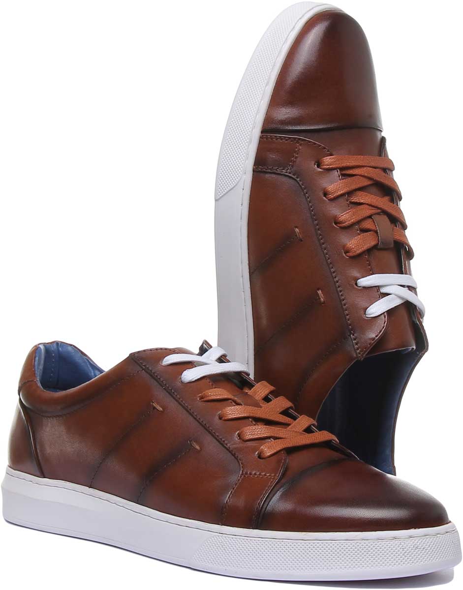 Justin Reess England Adrian In Brown