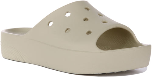 Crocs Classic Platform Sandalias para mujer en marfil