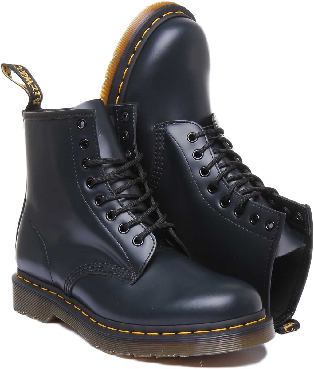 Dr Martens 1460 Smooth Unisex 8 occhielli per allacciare gli stivaletti di pelle in nero